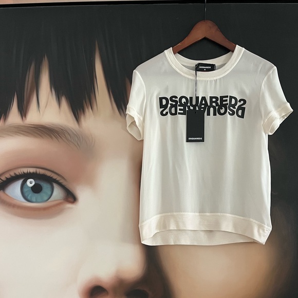 DSQUARED2 Tops - DSQUARED2 Silk t-shirt